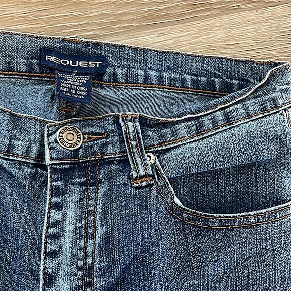 Request Semi-Flare Jeans - Picture 6 of 6